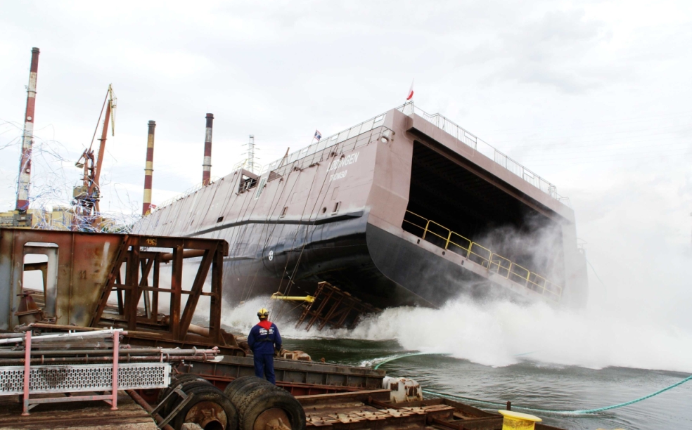 The launching ceremony of the last of four LNG-fueled ferries - MarinePoland.com