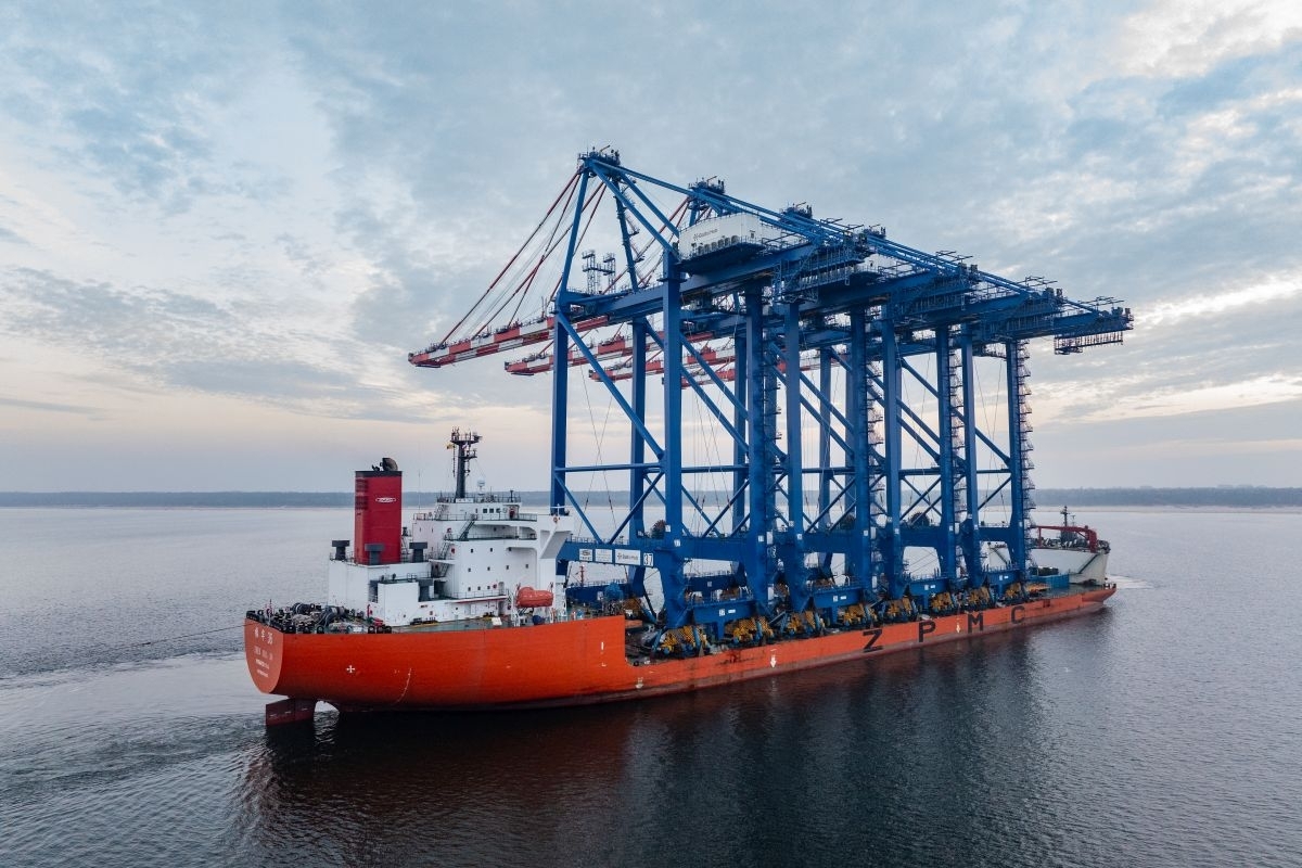 The new STS cranes arrived at the Baltic Hub  - MarinePoland.com