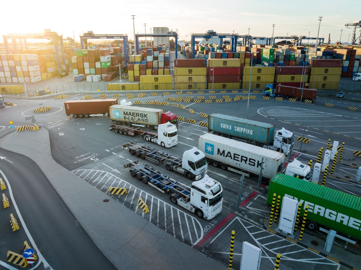 Intensive week at Baltic Hub. The terminal handled nearly 20,000 containers - MarinePoland.com